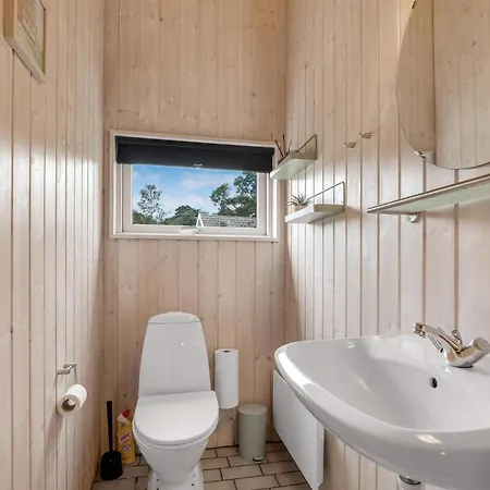 Prázdninový dům Nattergalen Neksø